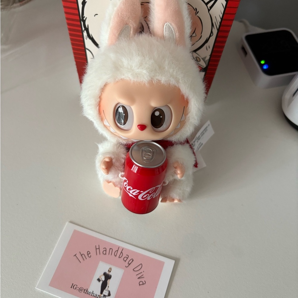 ♥️Coca-Cola Labubu Happy Factor♥️ - Picture 2 of 11